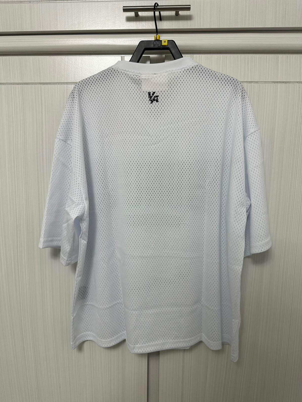 PLAYERA VARSITY FOOTBALL CROPPED JERSEY