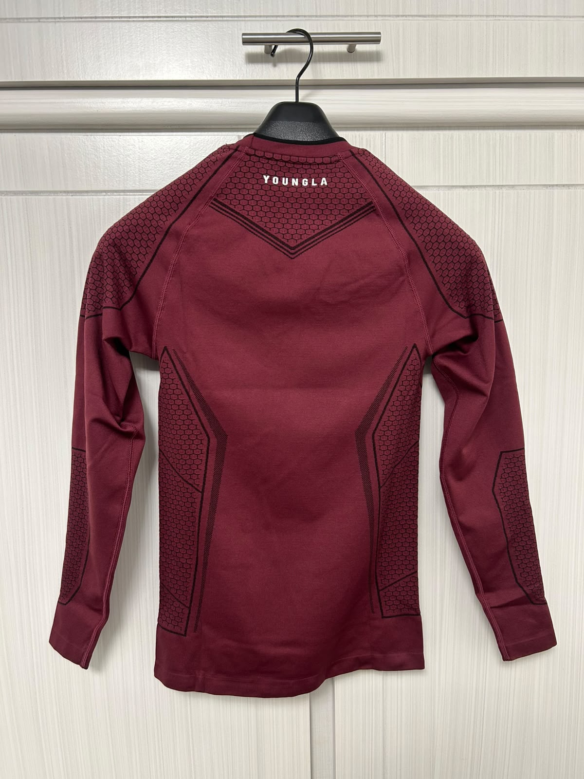BATMAN LONGSLEEVE COMPRESSION- BURGUNDY