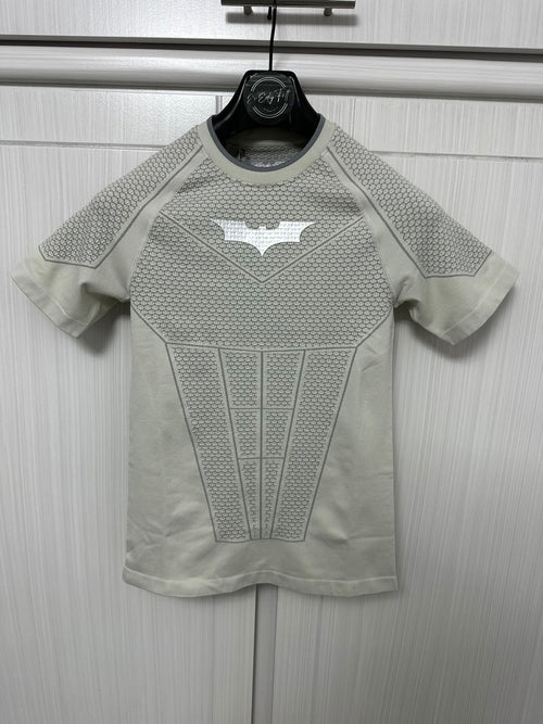 BATMAN COMPRESSION TEE - OFF WHITE