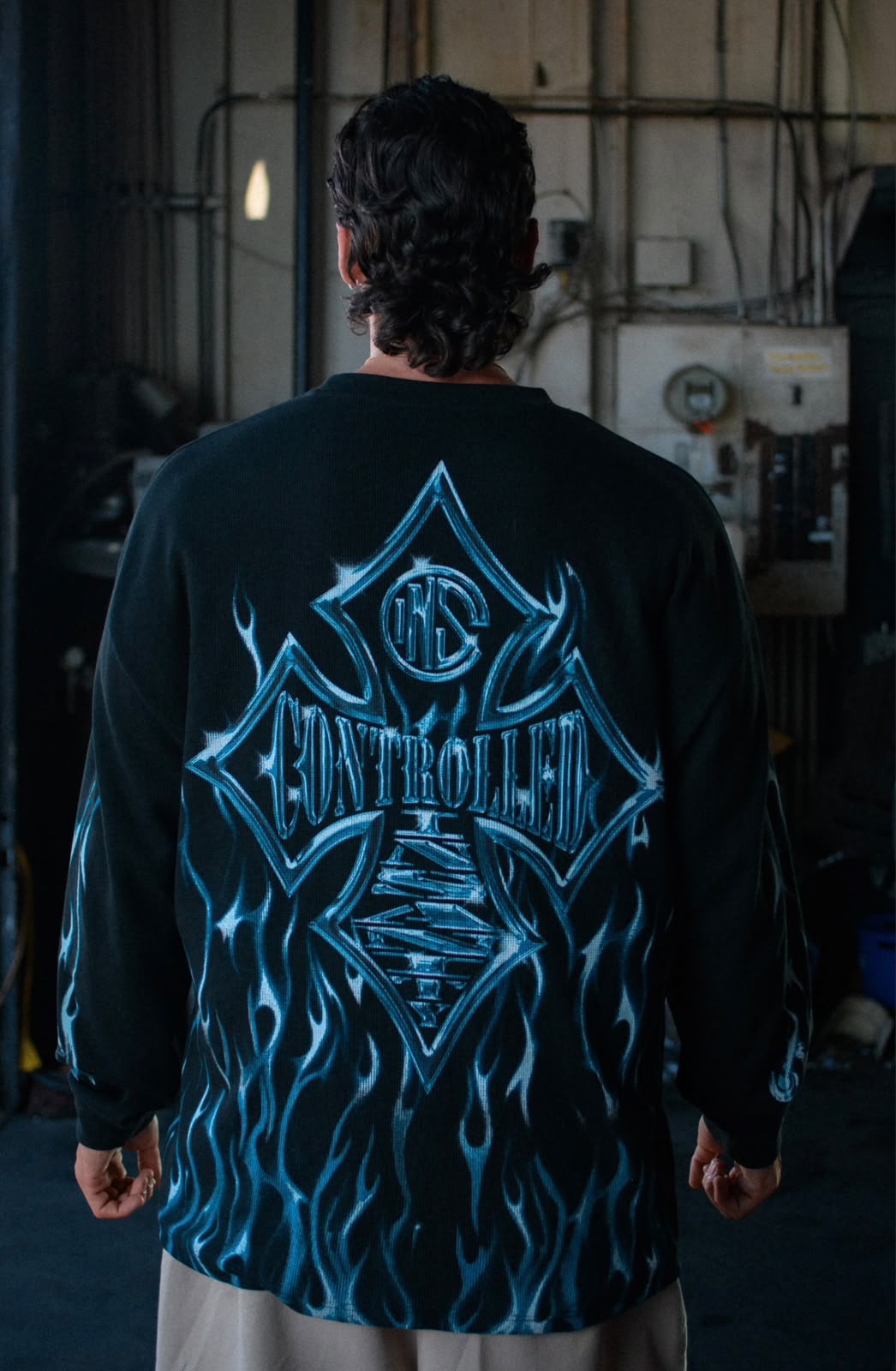 CONTROLLED INSANITY CHROME THERMAL- ELECTRIC BLUE