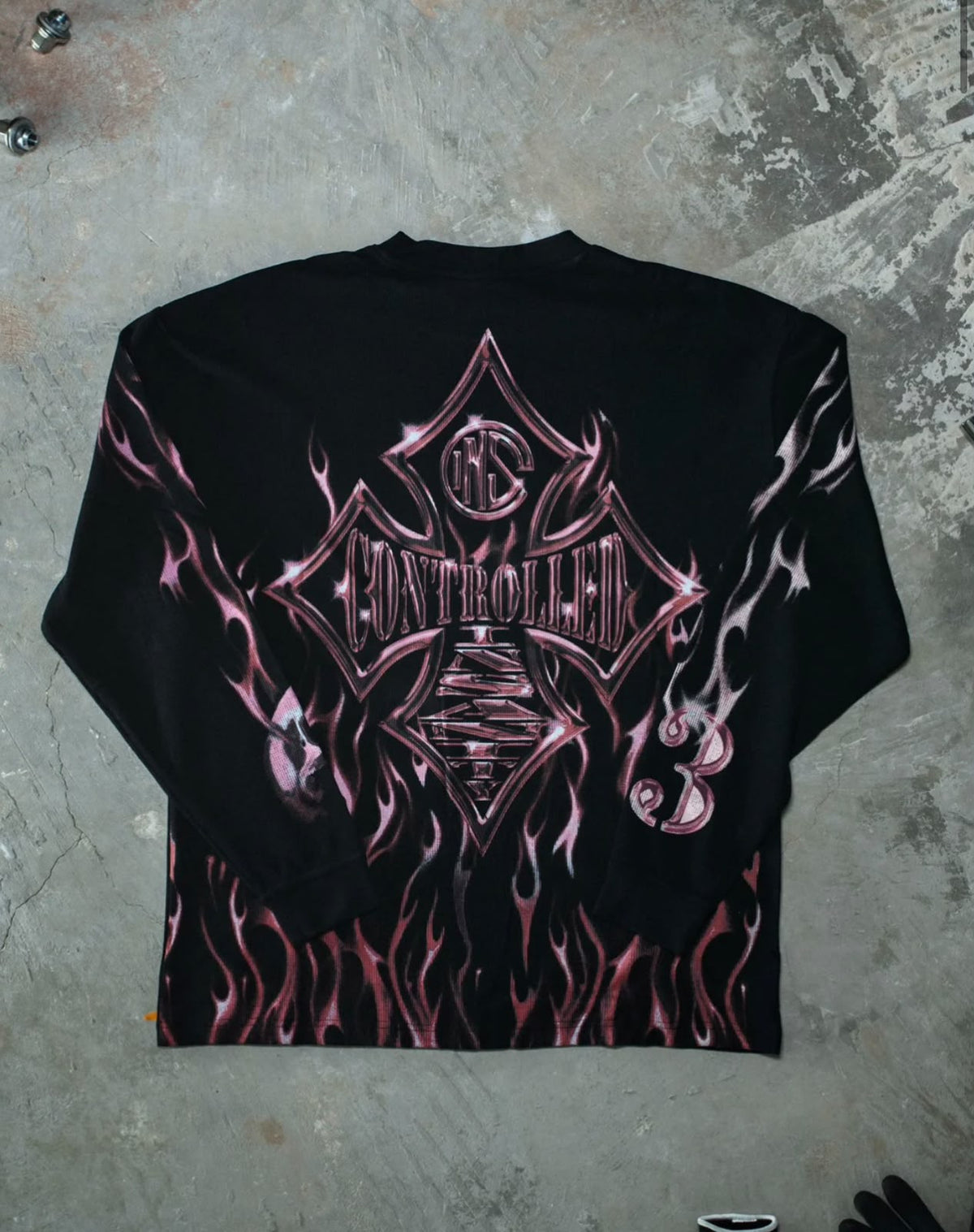 CONTROLLED INSANITY CHROME THERMAL -GLOSSY PINK